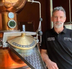 Tony Dalnas, Black Powder Gin